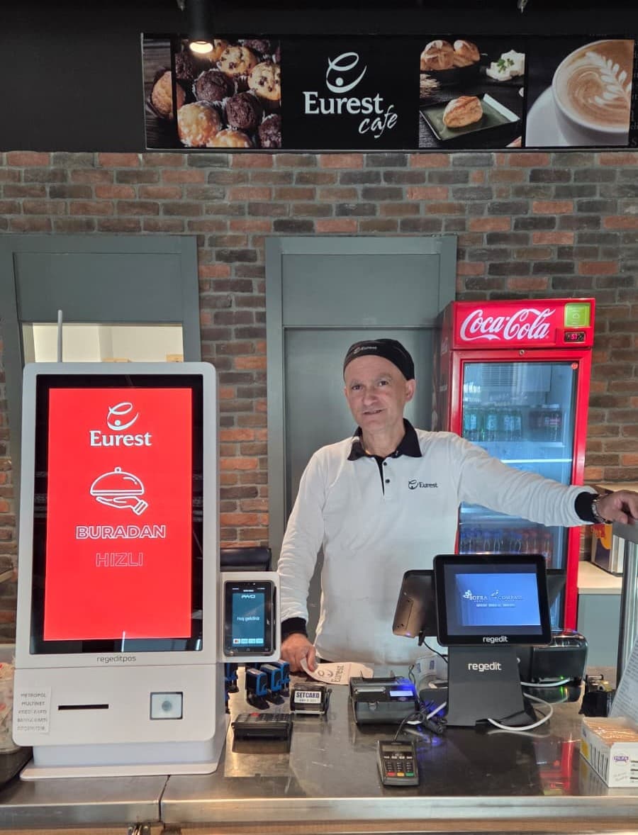 Eurest Café — Tezgah Üstü Kiosk ve POS Kurulumu